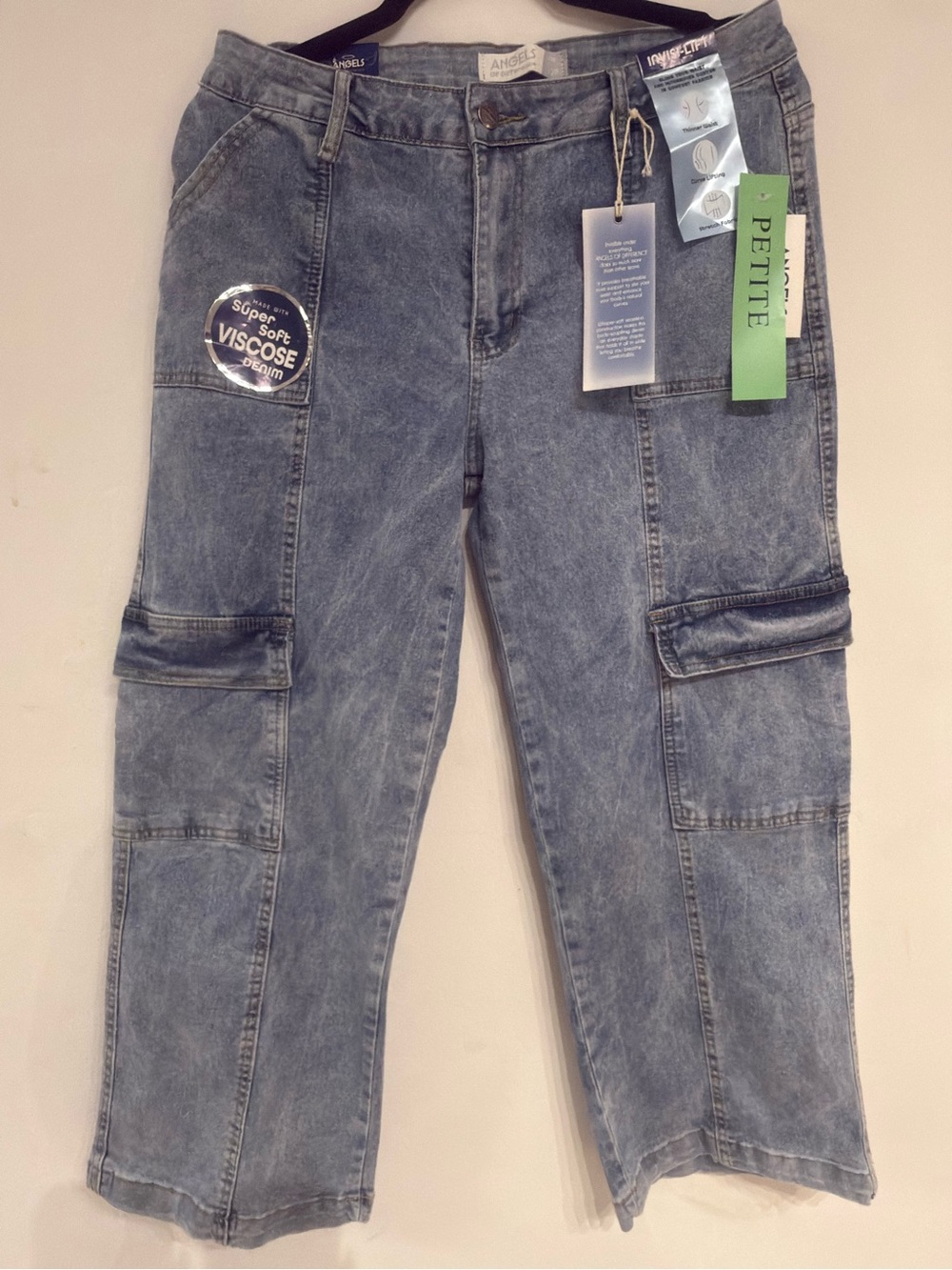 Angels of Difference 12P Petite Mid Rise Wide Straight Cargo Jeans NWT 27”